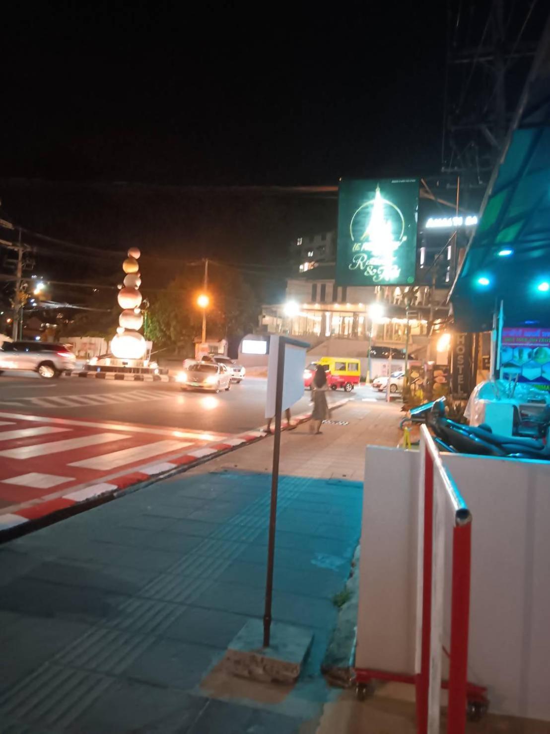 Hotel The Brown Boutique Patong Exterior foto
